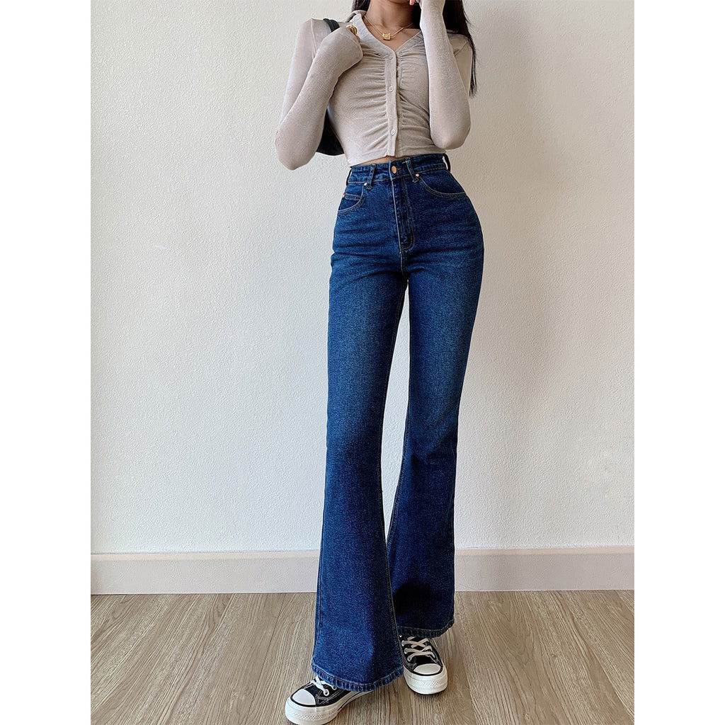 Bershka Dark Blue High-Waisted Flare Jeans. - lessthan1thousand