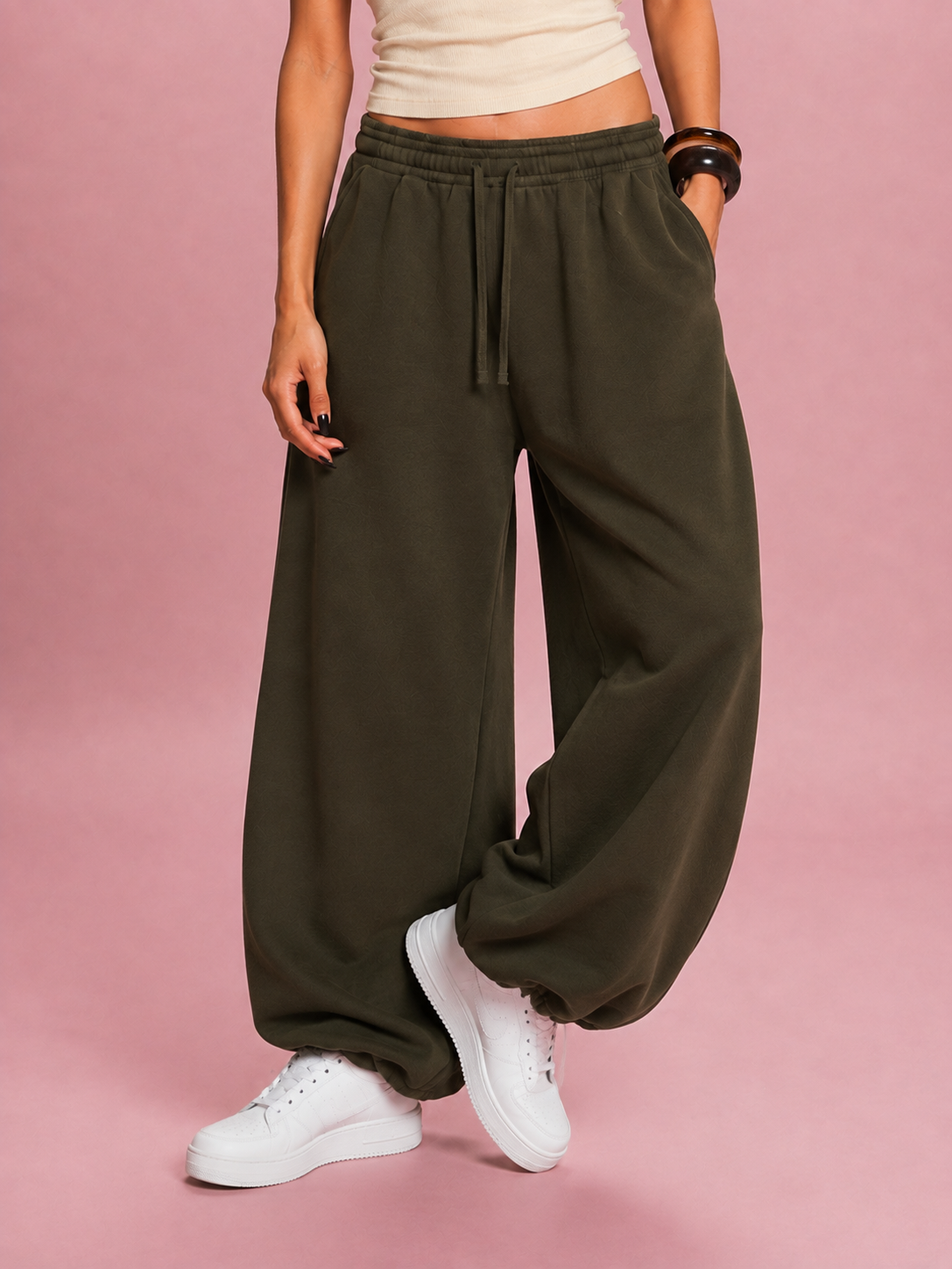 LT1K Balloon Joggers