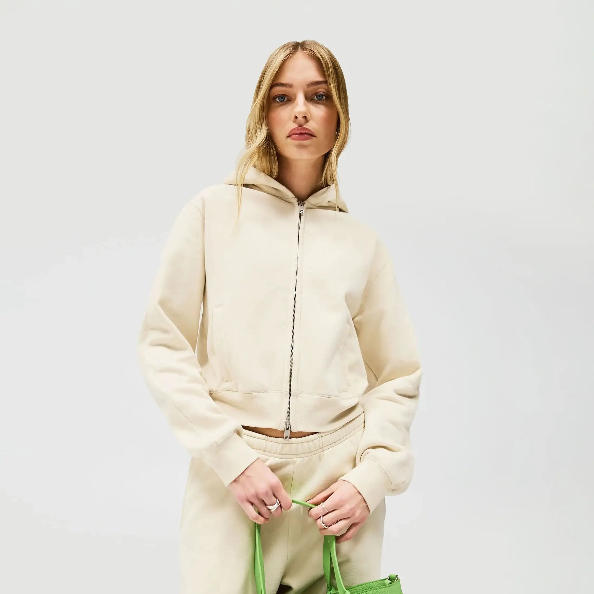 LT1K Zip-Up Slim Sand hoodie.