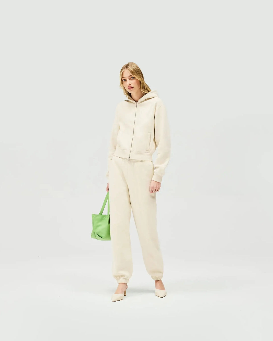 LT1K Zip-Up Slim Sand hoodie.