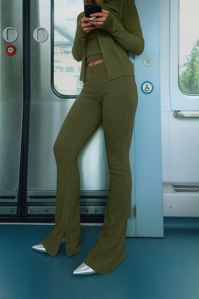 LT1K Camo Fix Belt Slit Flare Trouser.(Perfect For All Season)