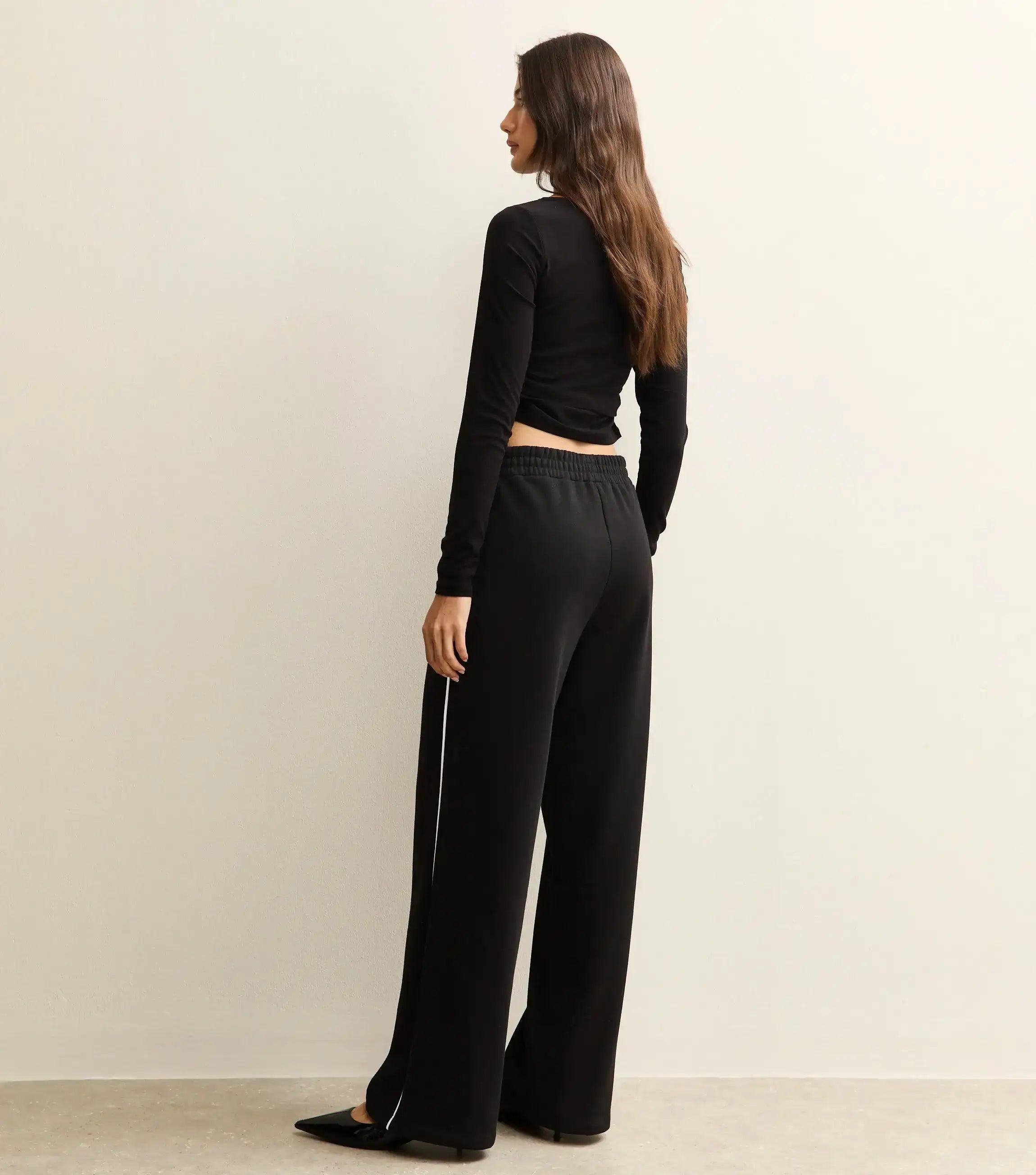 LT1K Single Side Piping Detail Wide-Leg Trouser.(Perfect For All Season)