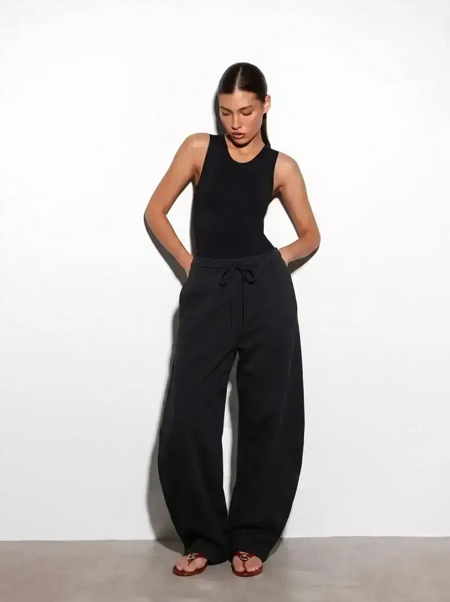 LT1K Barrel High-Waist Trousers. (Perfect For All Season).