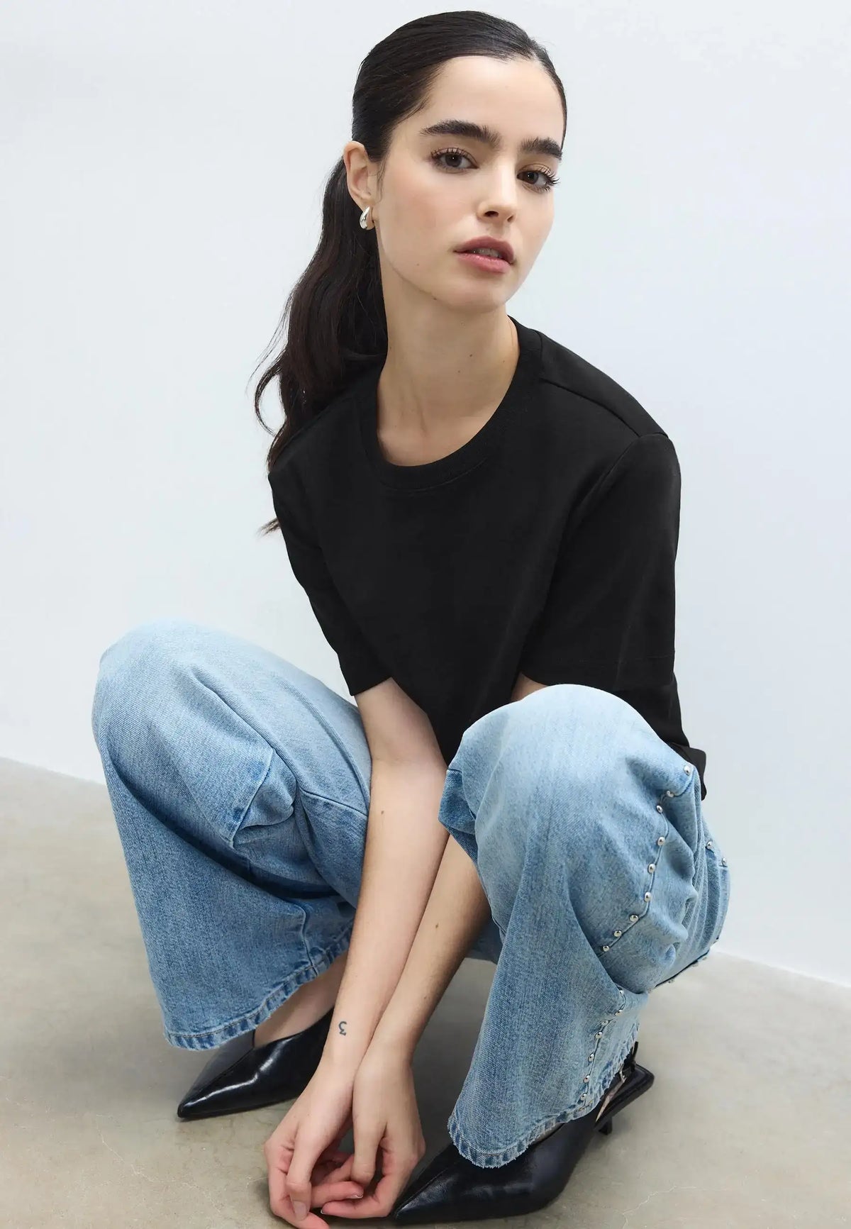 LT1K Essential Regular T-Shirt.