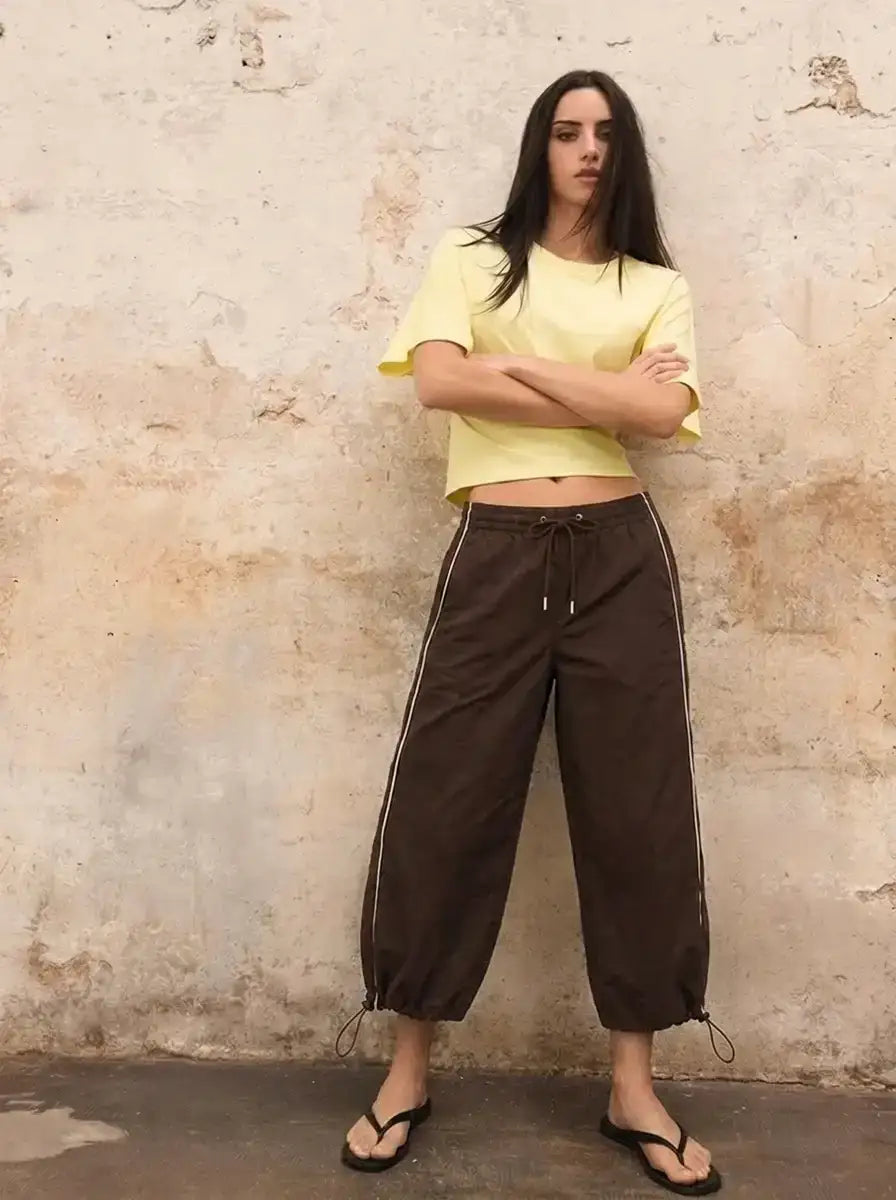 LT1K Double Piping Capri Trouser With Stopper.(Perfect For All Season).