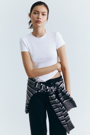 LT1K Slim White Essential T-Shirt.