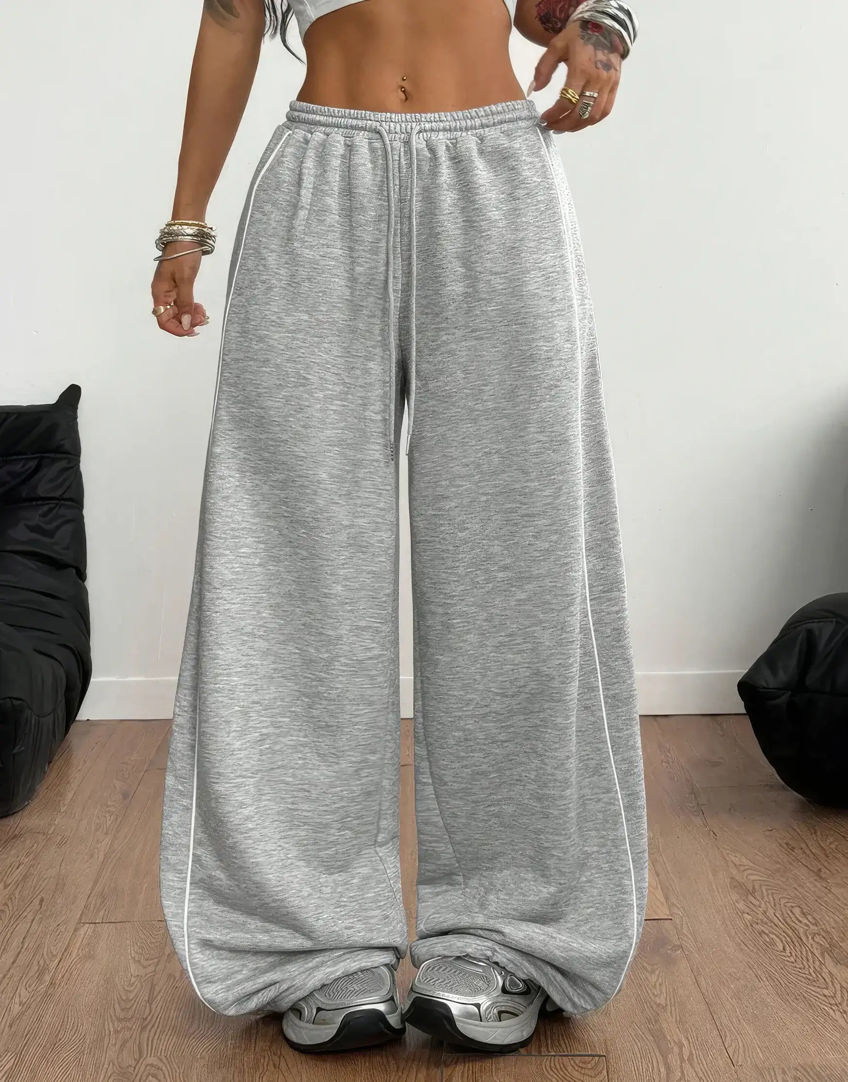 LT1K Navy Blue Double Side Piping Detail Wide-Leg Trouser.(Perfect For All Season)