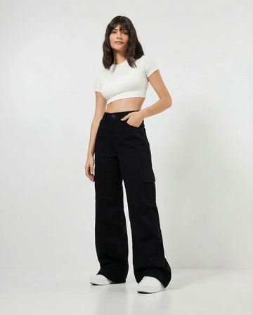 LT1K Pure Black Cargo Wideleg Jeans.
