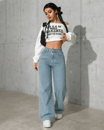 LT1K Light-Blue High-Waisted Loose Jeans.