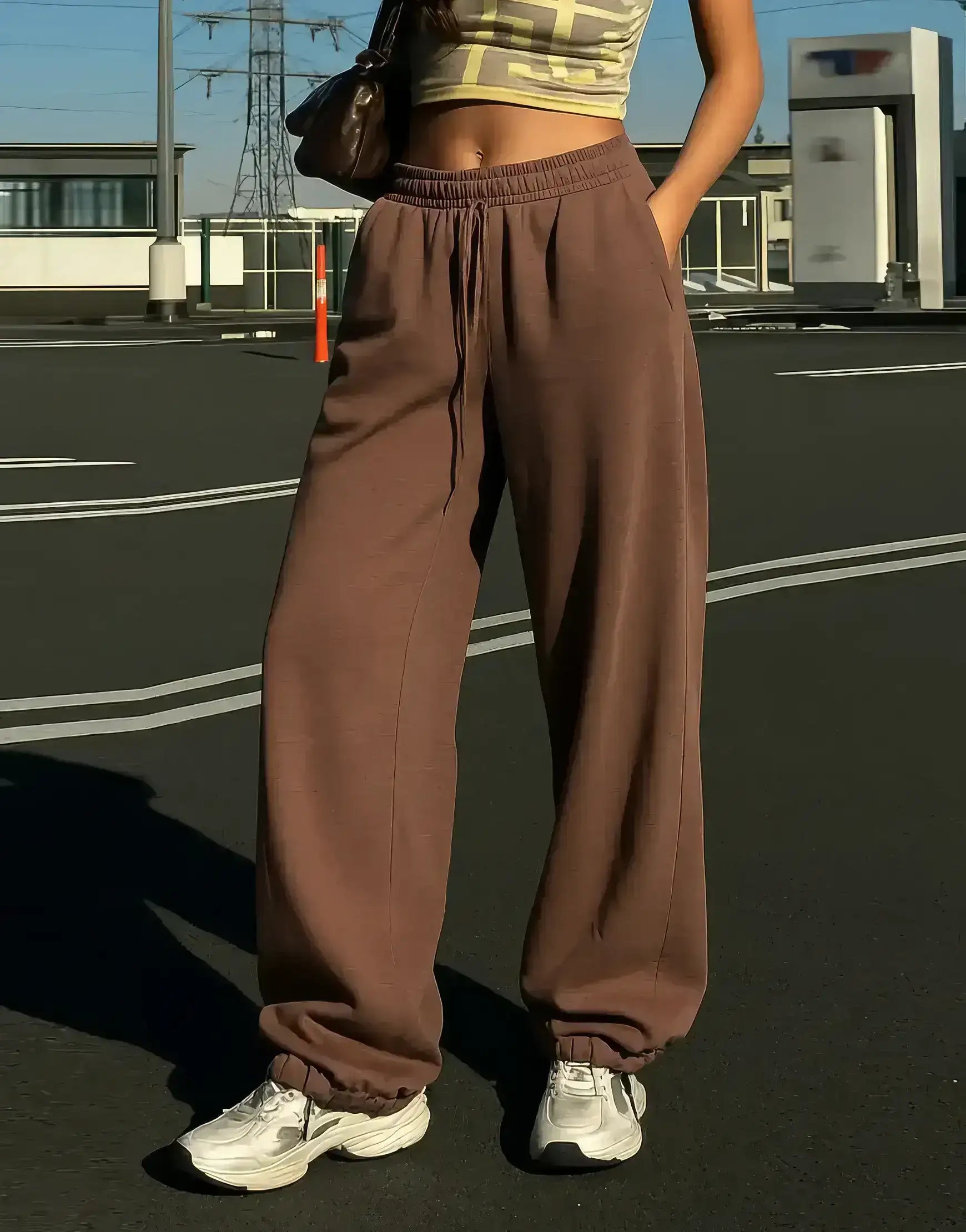 LT1K Baggy Trouser With Stopper Finish On Hem.(Perfect For All Season)