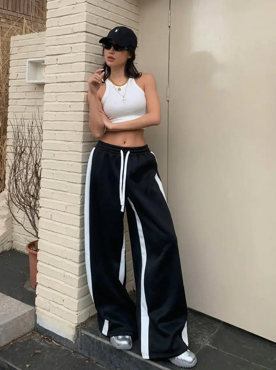 LT1K Pure Black Side Panel Wide-Leg Trouser.(Perfect For All Season)