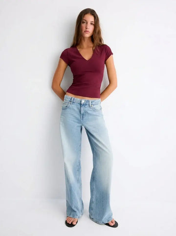 LT1K Slim V-Neck T-Shirt