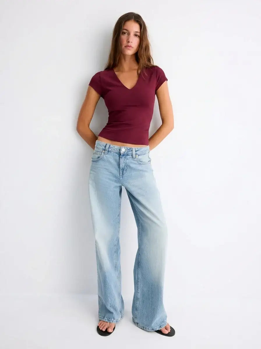 LT1K Slim V-Neck T-Shirt