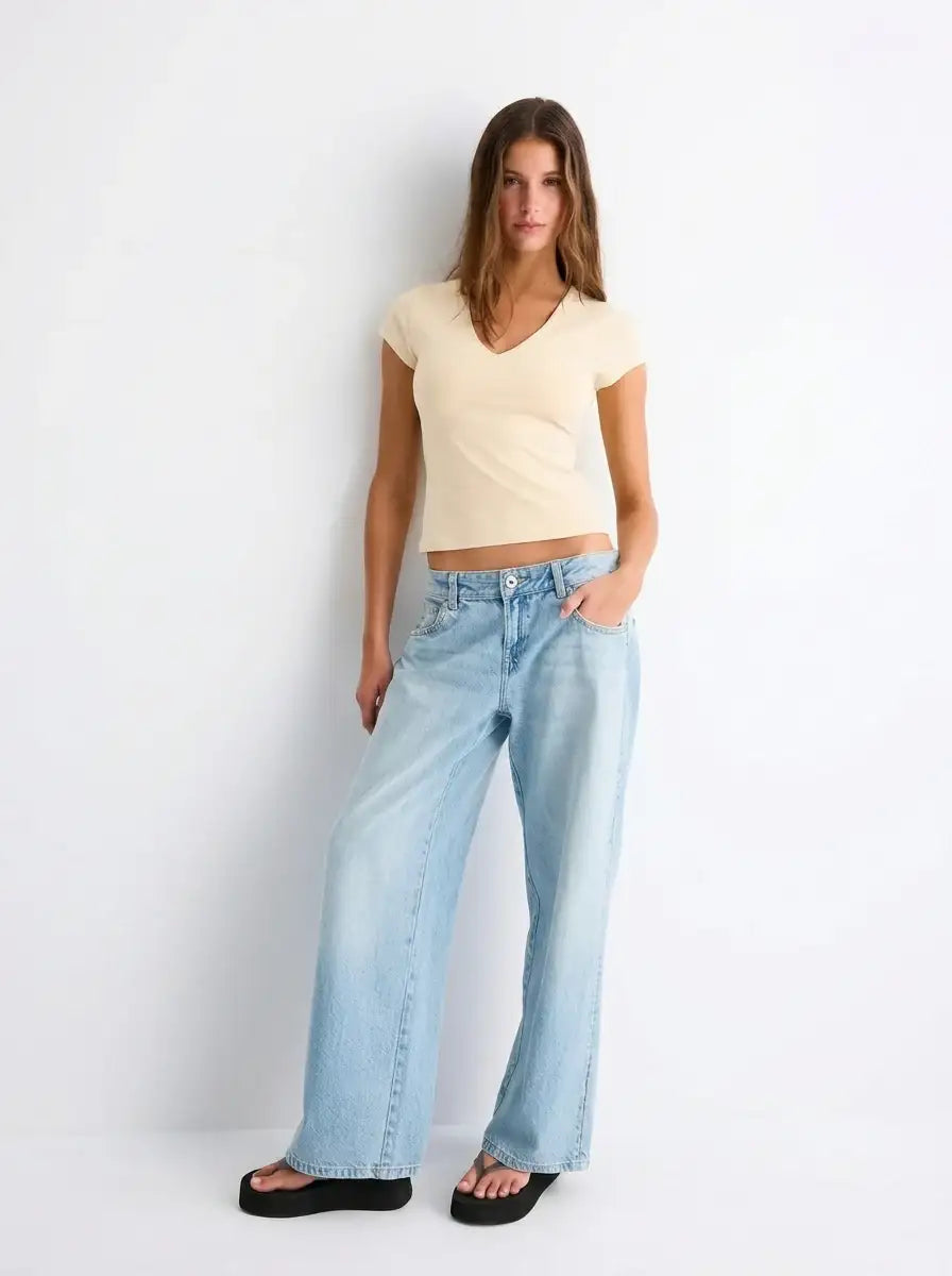 LT1K Slim V-Neck T-Shirt