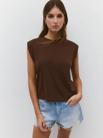 LT1K Regular Sleeveless T-Shirt.