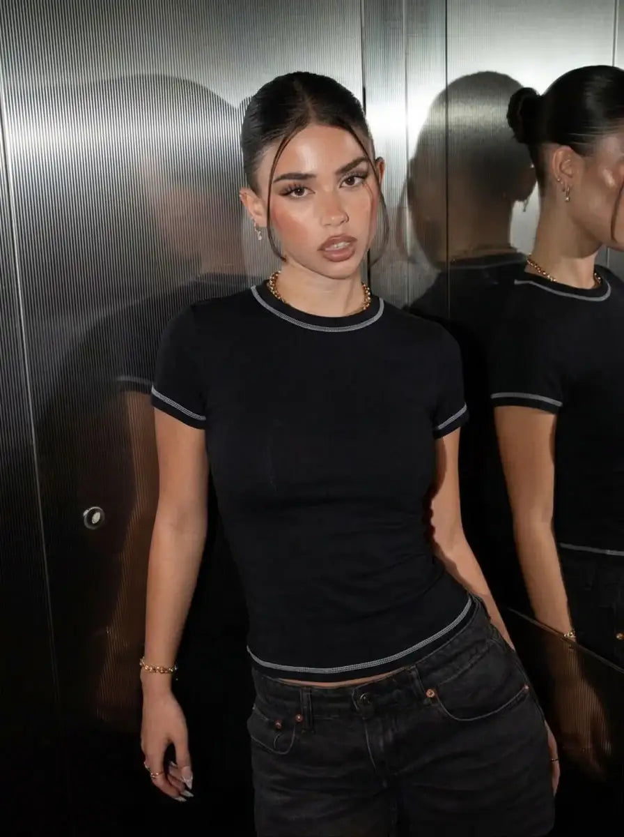LT1K Contrast Stitch Slim T-Shirt. (Black/White)