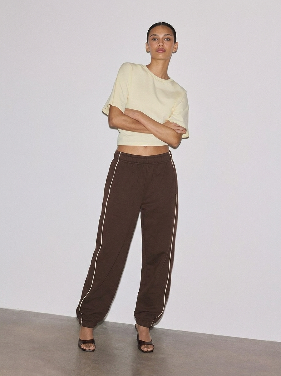 LT1K Double Piping Baggy Jogger. (Perfect For All Season).