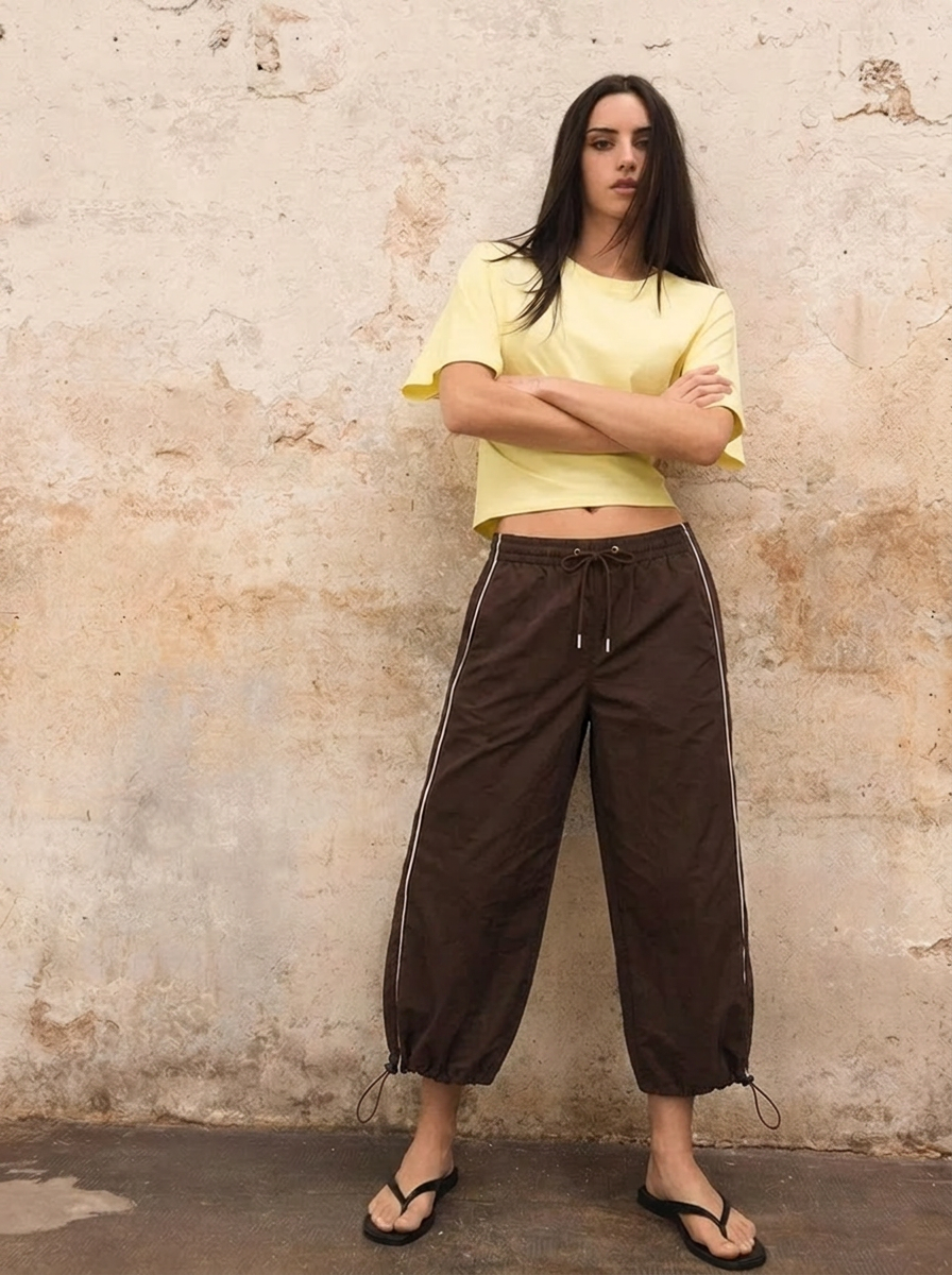LT1K Double Piping Capri Trouser With Stopper.(Perfect For All Season).