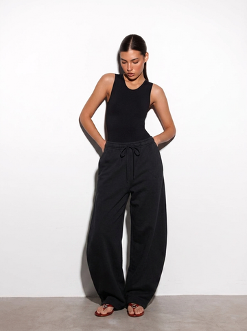 LT1K Barrel High-Waist Trosuers. (Perfect For All Season).