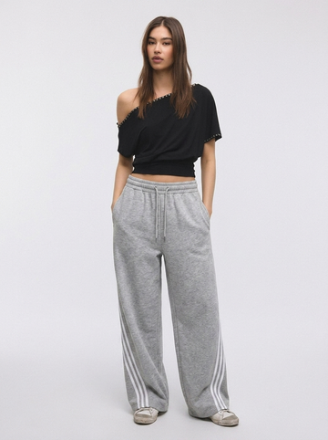 LT1K Cross Stripe Wide Leg Trosuers. (Perfect For All Season).
