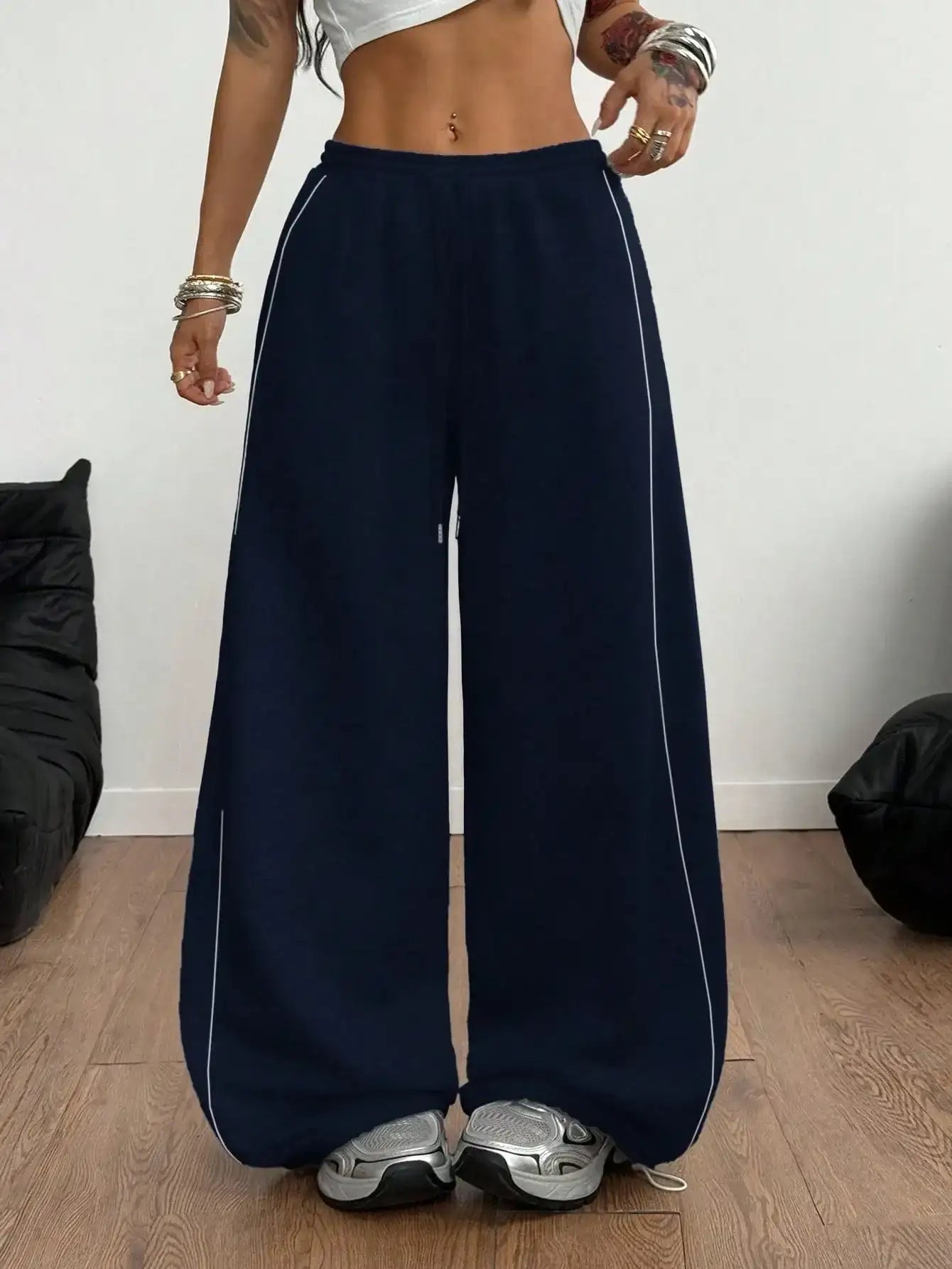 LT1K Grey Double Side Piping Detail Wide-Leg Trouser.(Perfect For All Season)